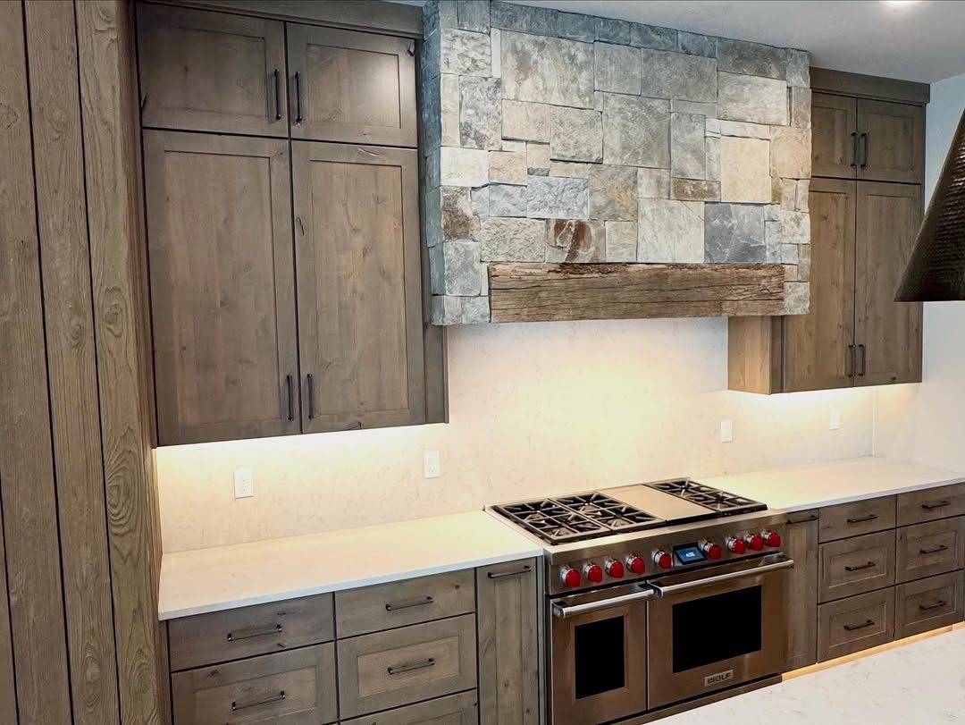 Custom range wall with backsplash